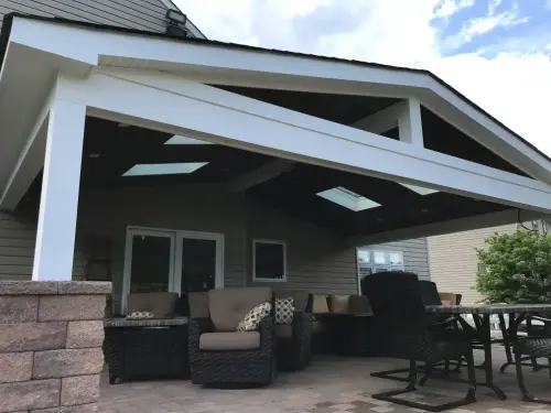 Covered patio with outdoor furniture